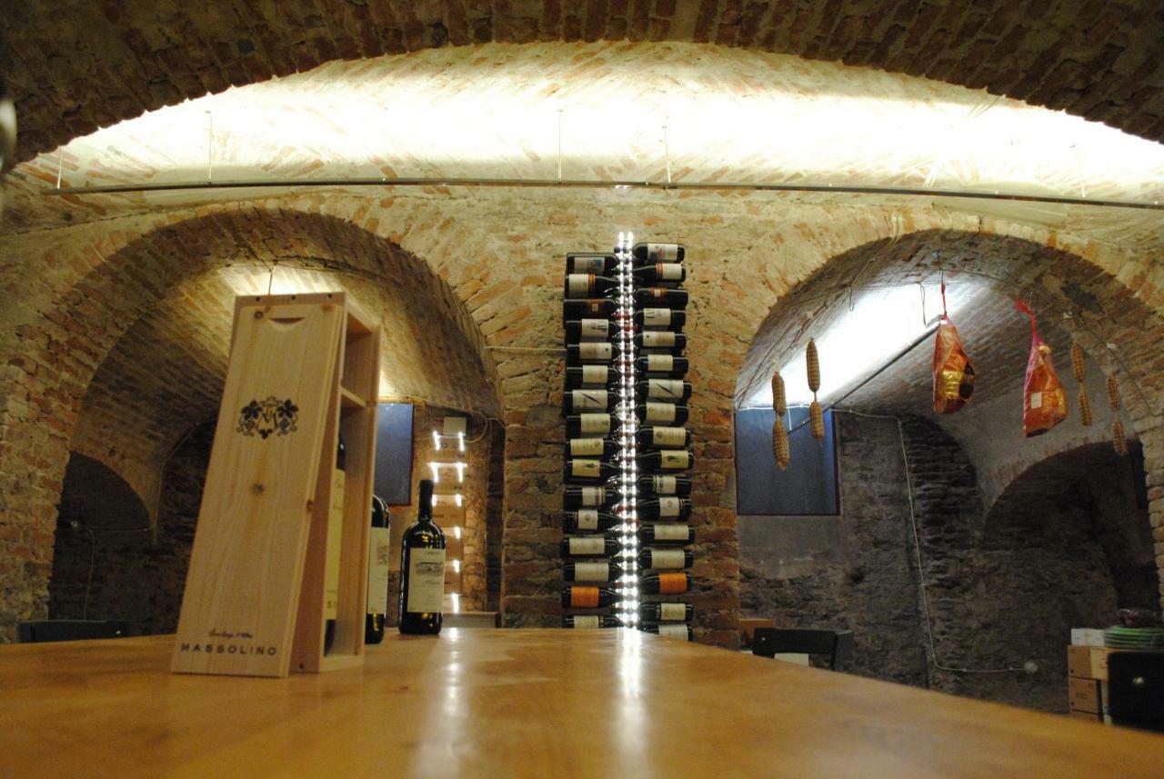 Bed and Breakfast Vinoteca La Sacrestia Alba  Exterior foto